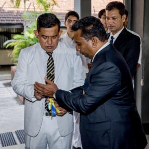 e21ac335-0b28-4abf-a527-f464a4c45237